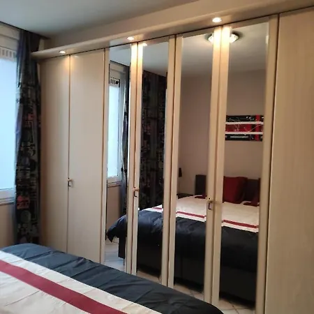 Residentie Sael Aan Zee * 德帕内